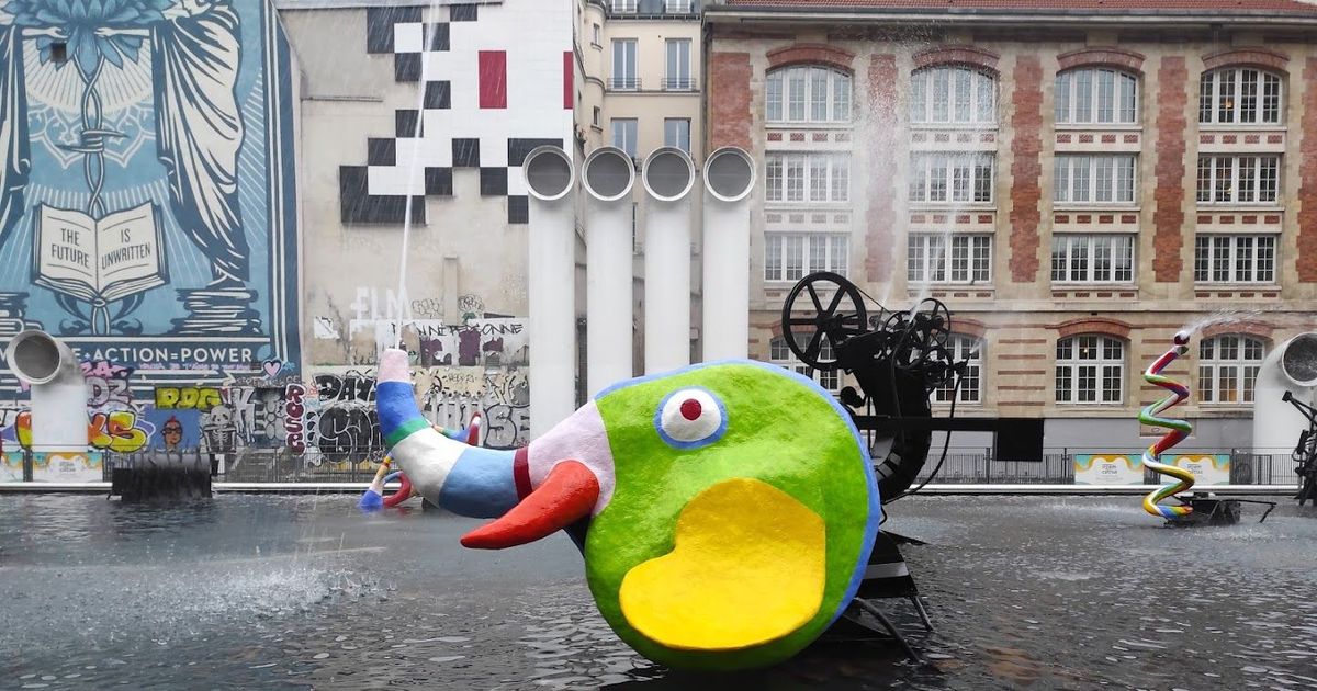 Explore Le Marais: A Self-Guided Audio Tour