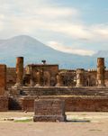 Pompei: Ticket & Audio Tour with an Archaeologist