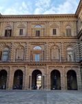 Florence: Pitti Palace, Boboli & Bardini Gardens Ticket & Sightseeing Audio Tour
