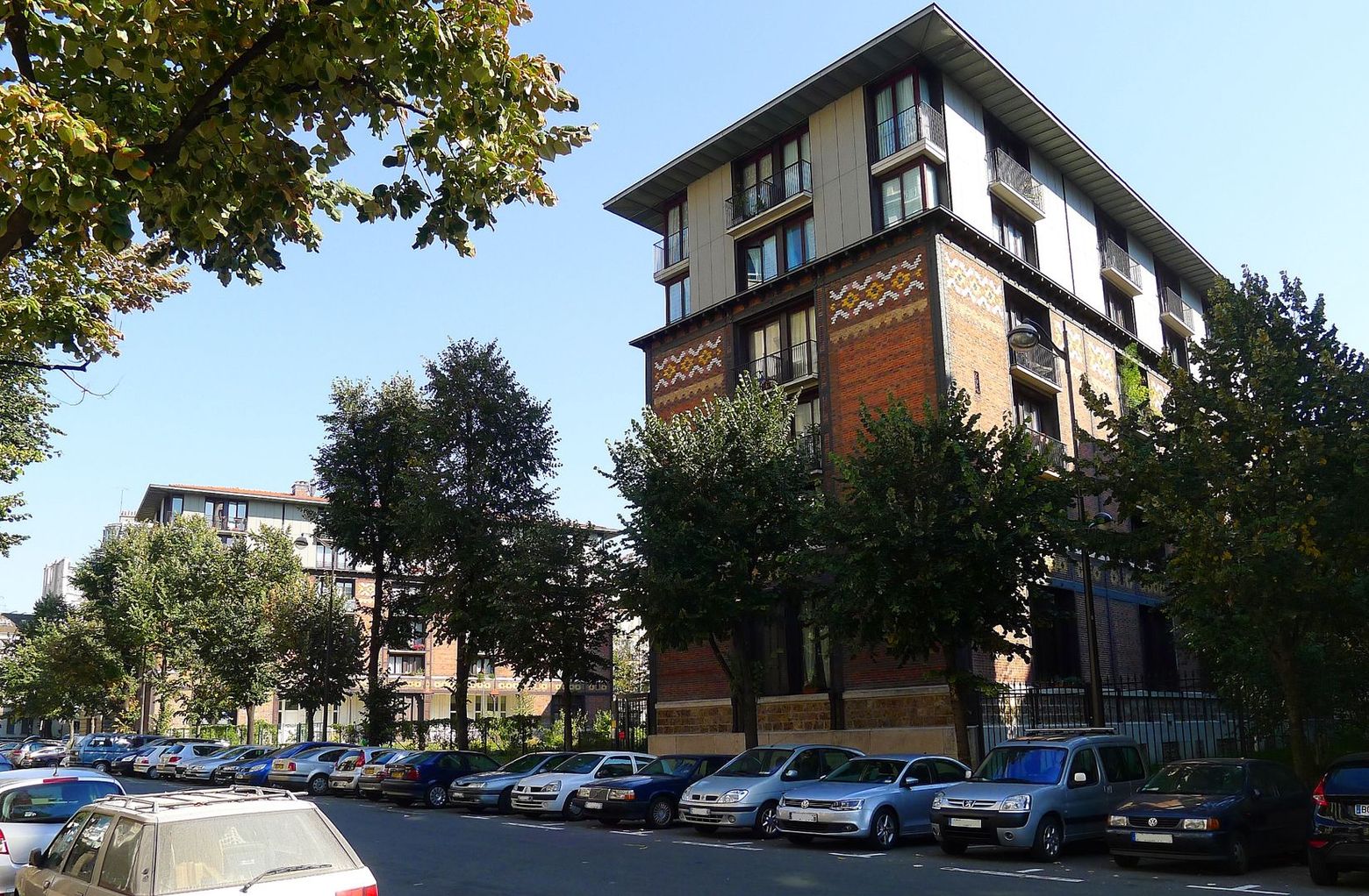 Paris: Mouffetard's Secrets & Sagas Audio Tour - photo 2