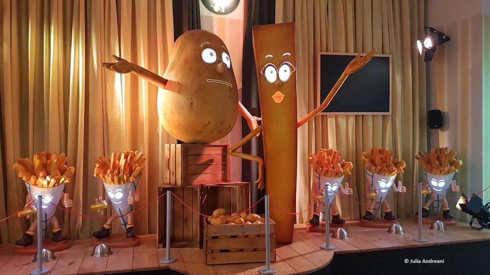 Fries Museum Bruges Ticket & In-App Audio Tour - photo 2