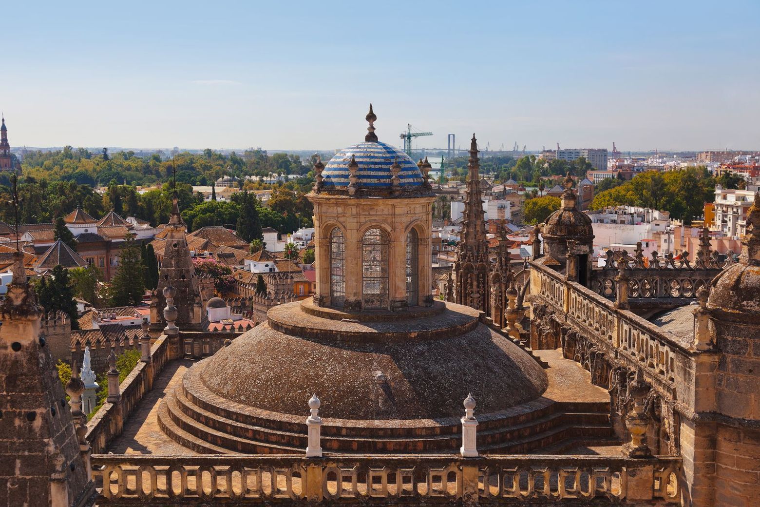 Sevilla by Bike: In App Audio Tour through the Spanish Gem - photo 2