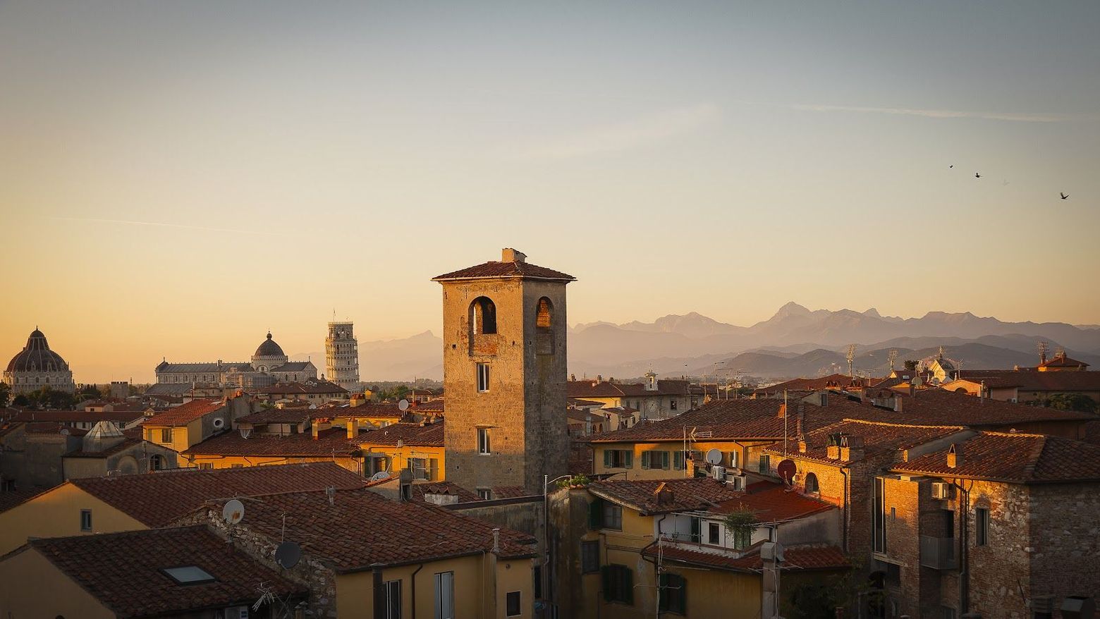 Pisa: an Audio Walk Through the City of Scholars, Squares, and Sacred Miracles - photo 2