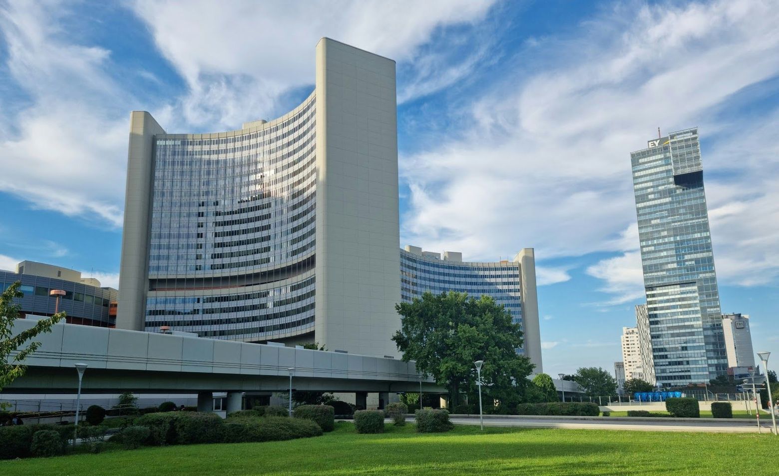 Vienna's Architectural Marvels with Danube Tower Ticket: A Walking Journey - photo 2