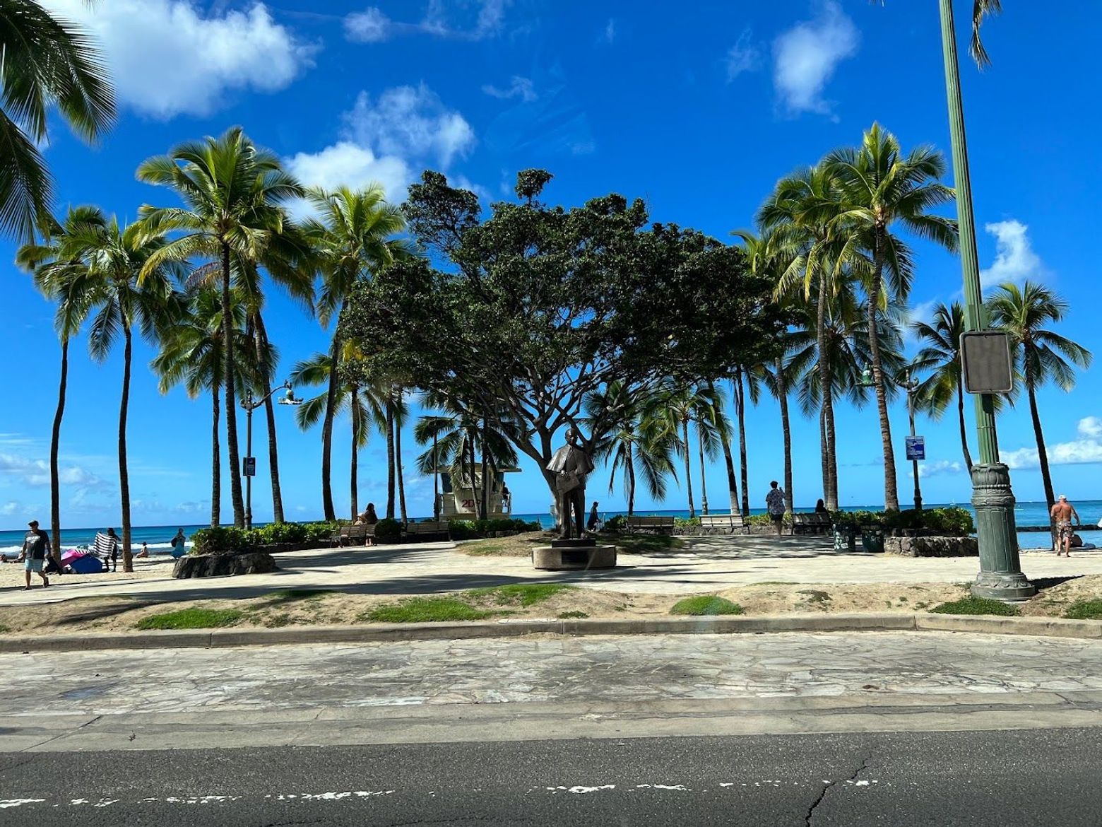 Waikīkī Walking Tour: Hawaiian Royal Heritage - photo 2
