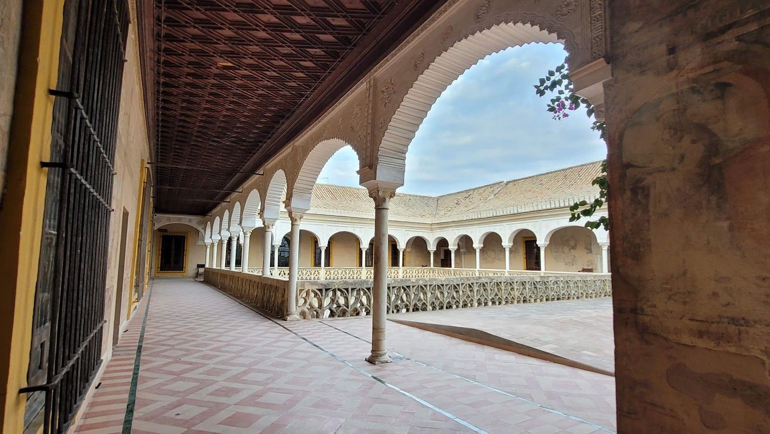 Seville's Hidden Heritage: A 2-Hour Walking Journey - photo 2