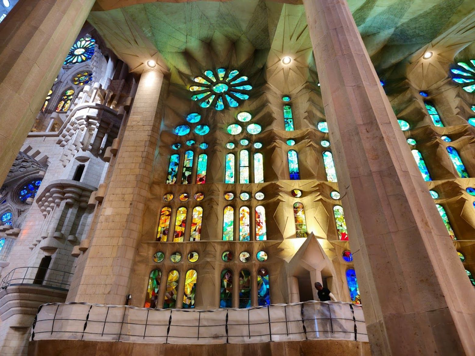 Barcelona of Gaudí: Exploring Masterpieces of the Most Imaginative Architect - photo 2