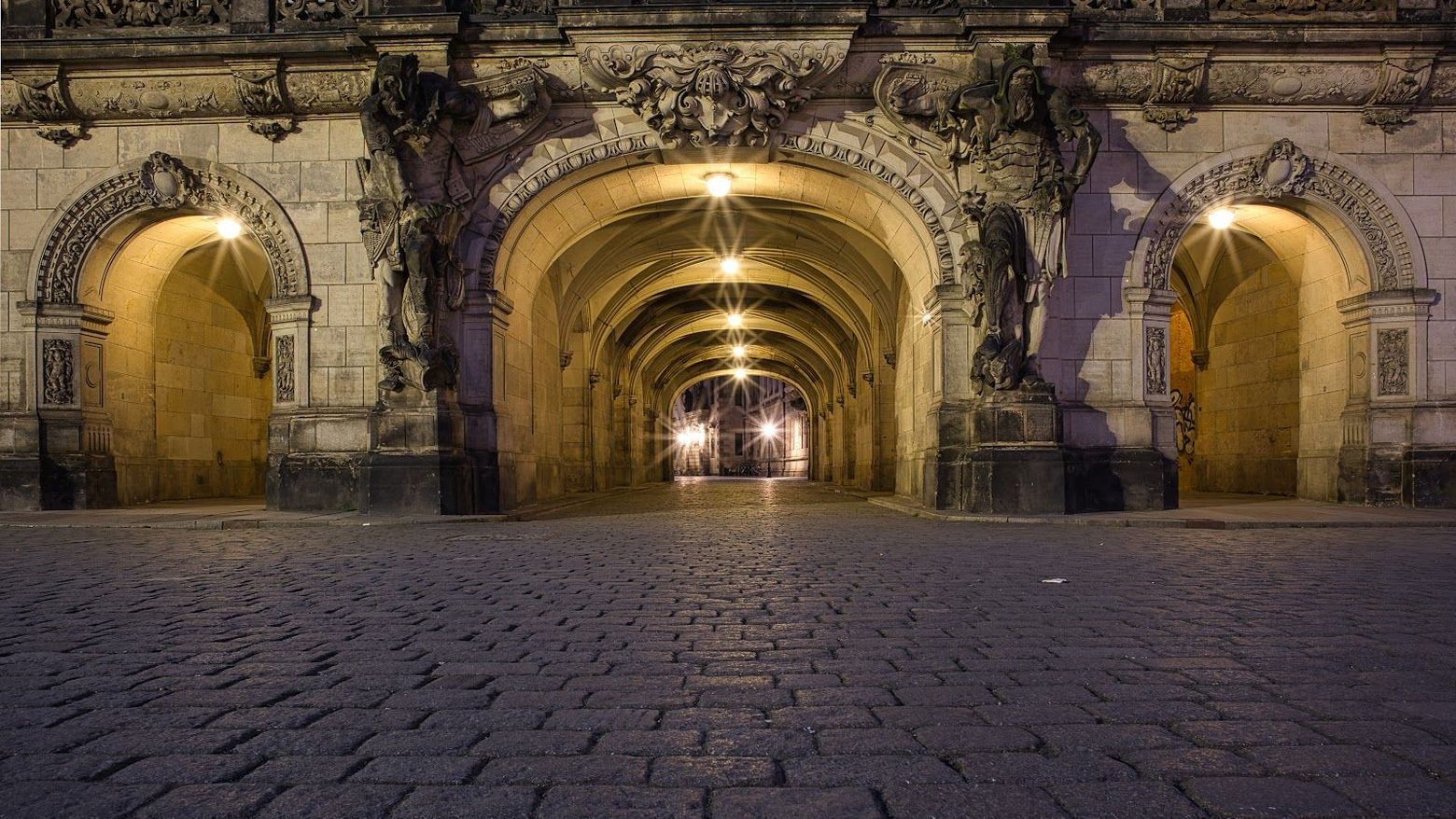 Discover Dresden's Majesty: A Self-Guided Audio Tour - photo 2