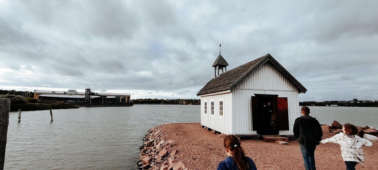 Mariehamn: Nautical Charm & Heritage Audio Tour - photo 2