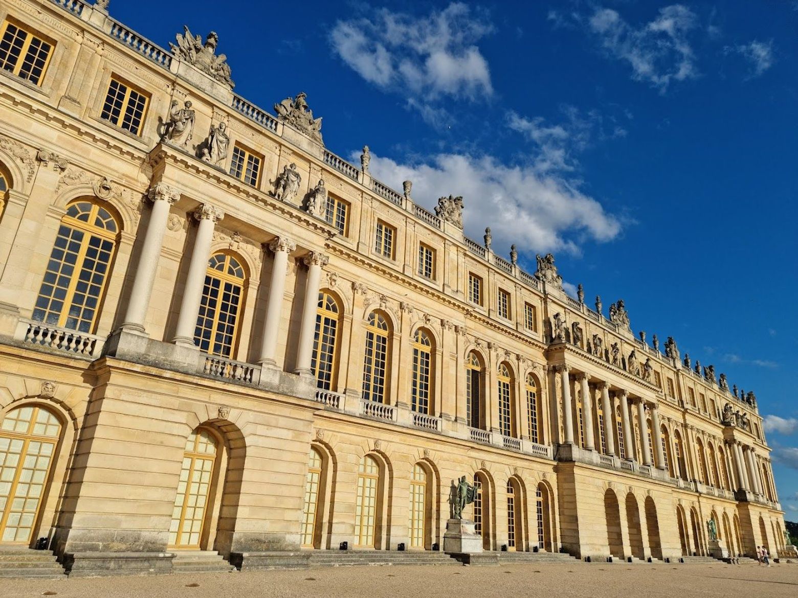 Versailles: A Self-Guided Audio Tour of the Gardens Gems - photo 2