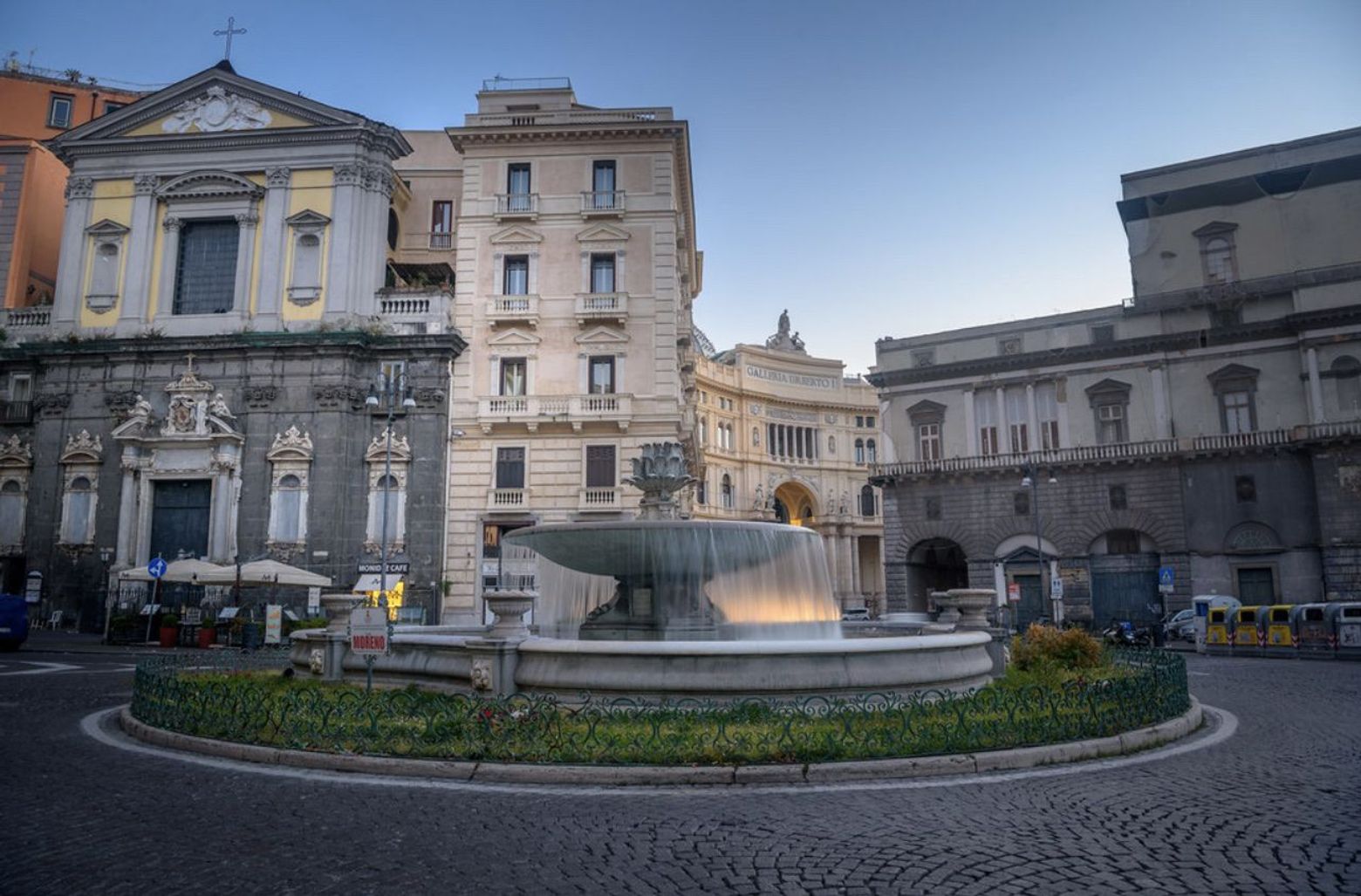 Naples: Echoes of Art & History Audio Tour - photo 2