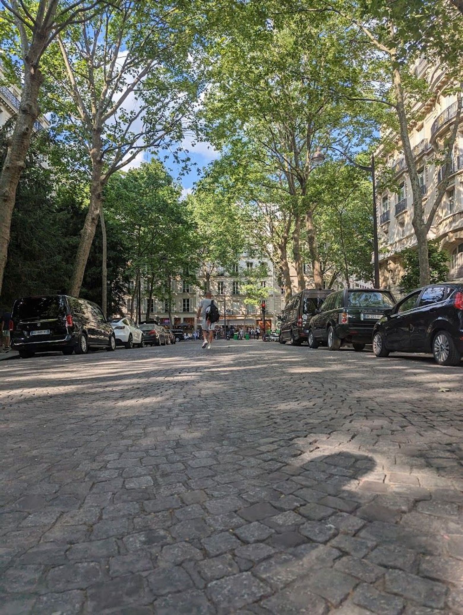 Discover Paris Landmarks: In-App Audio Tour - photo 2