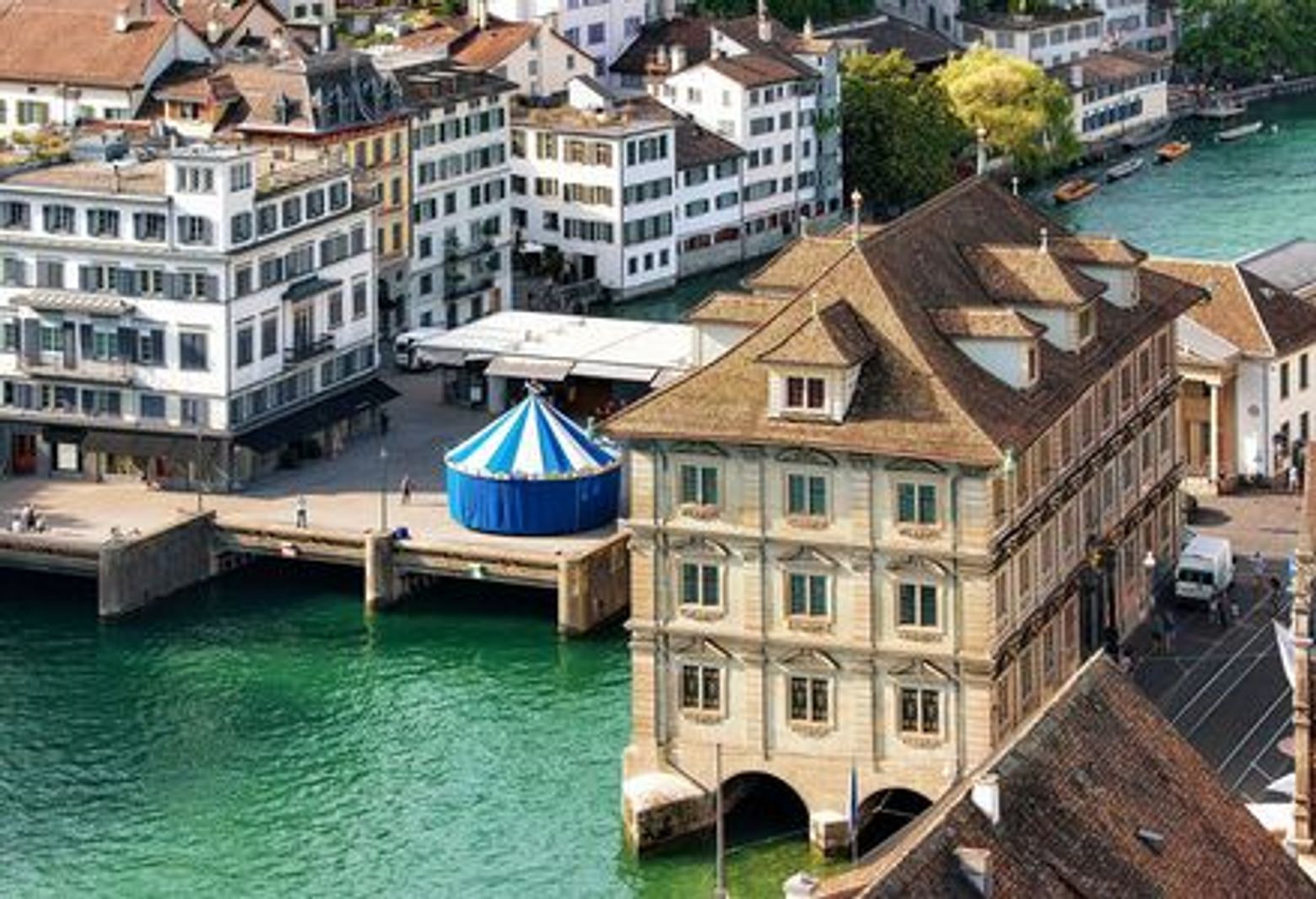 Must-See Sights of Zurich: History, Culture, and Swiss Chocolate - photo 3