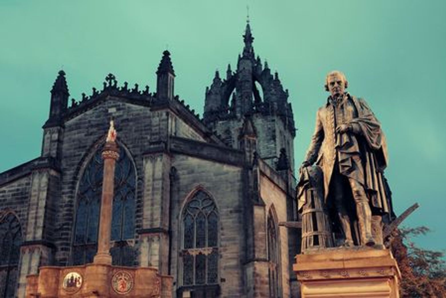 The Royal Mile: A Fascinating Journey Through Edinburgh's History and Culture - photo 4