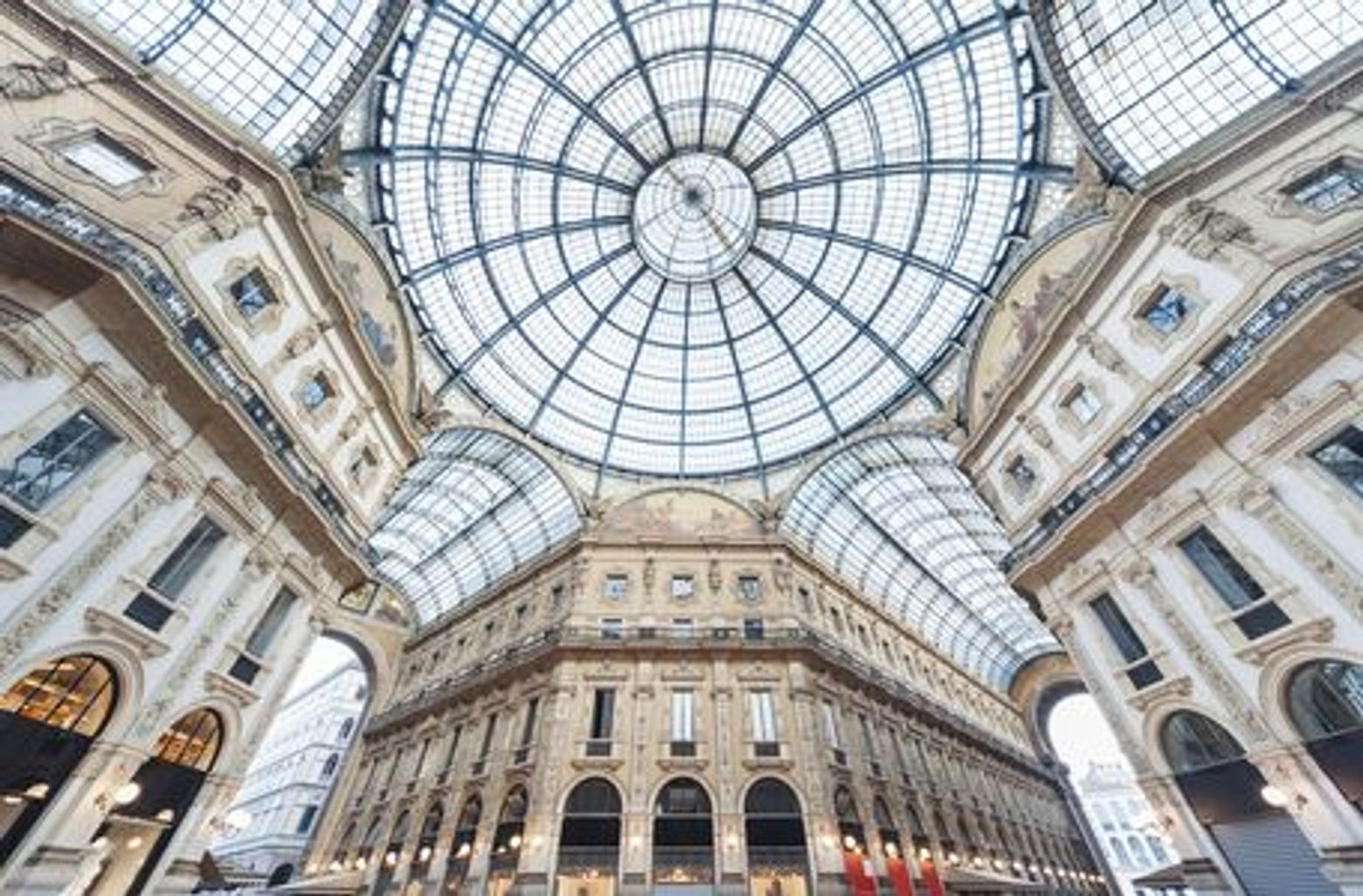 Milan In-App Audio Walking Tour: Hidden Gems of Fashion - photo 4