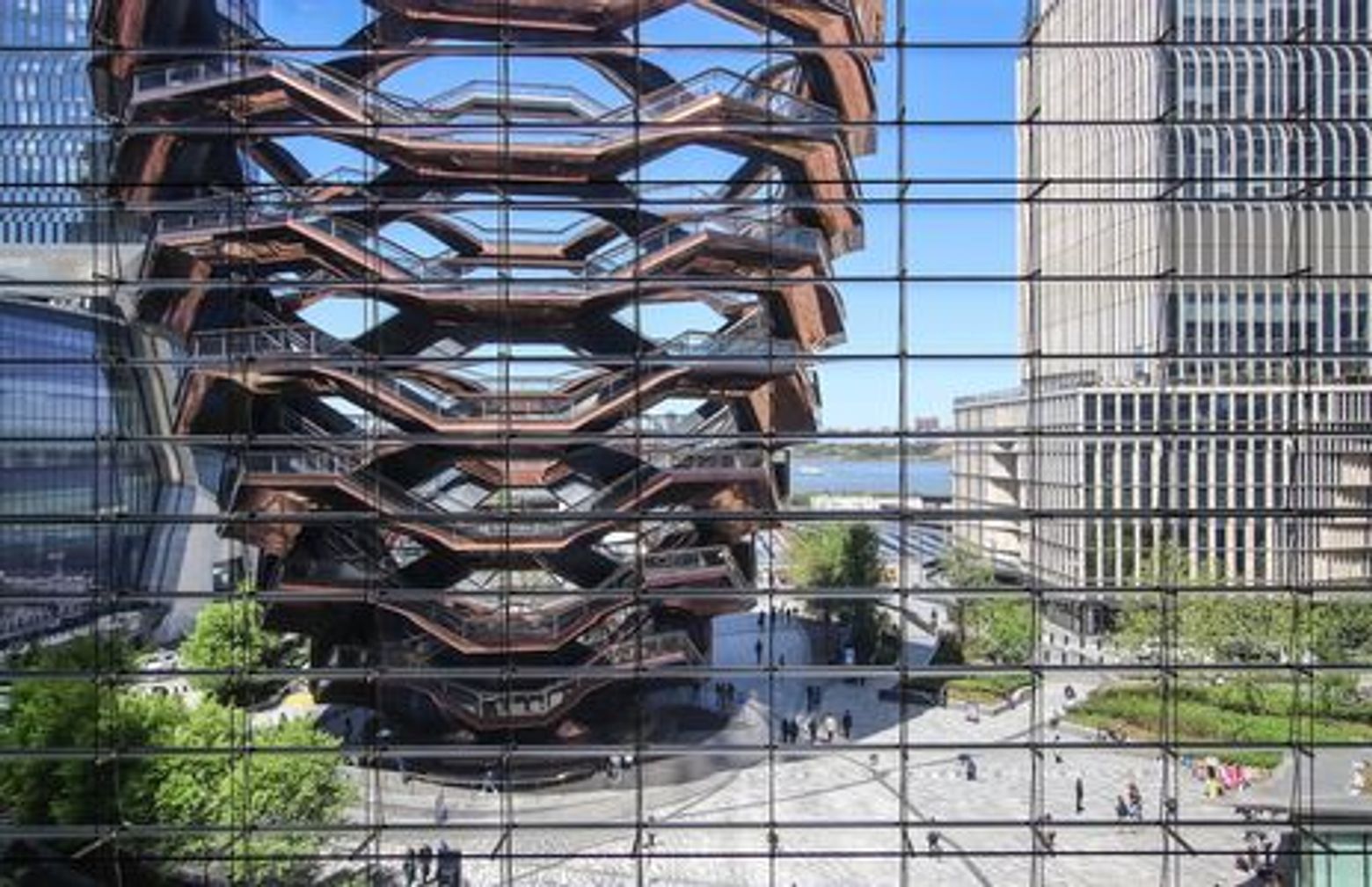 Edge Observation Deck Ticket & In-App Audio Tour: Feel on Top of the World - photo 3