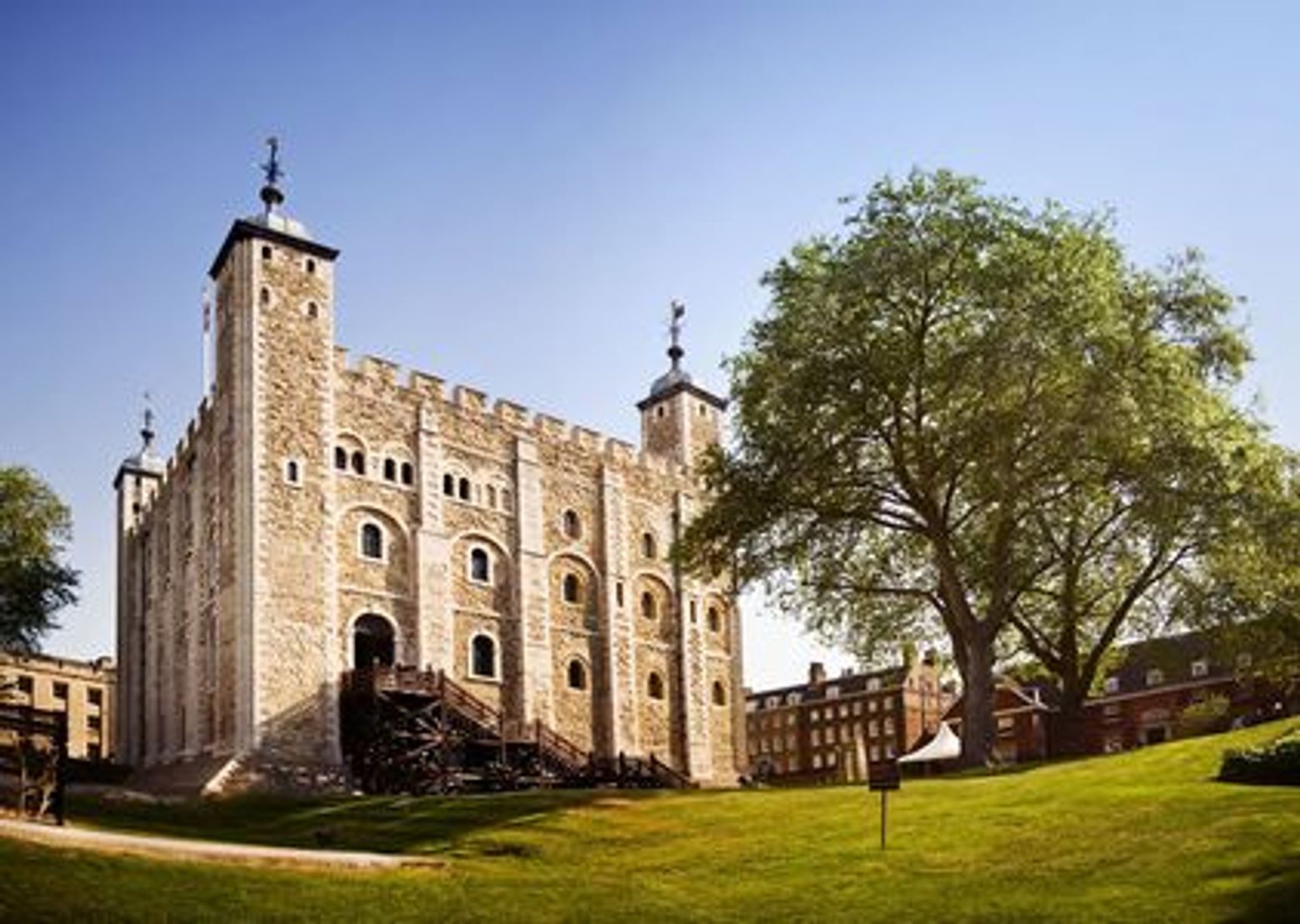 Tower of London: 950 Years of History - photo 3