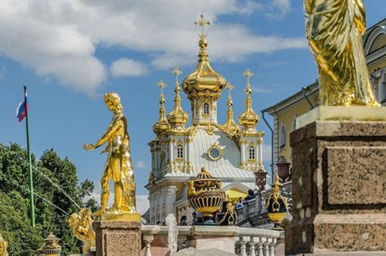 Around Saint-Petersburg: Peterhof Fountain Splendors Audio Tour - photo 3