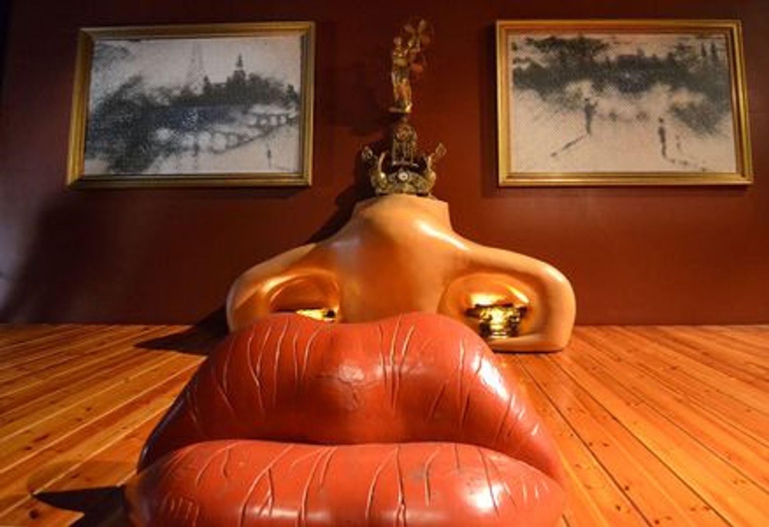 The Dali Theatre-Museum: The World of a Genius - photo 3
