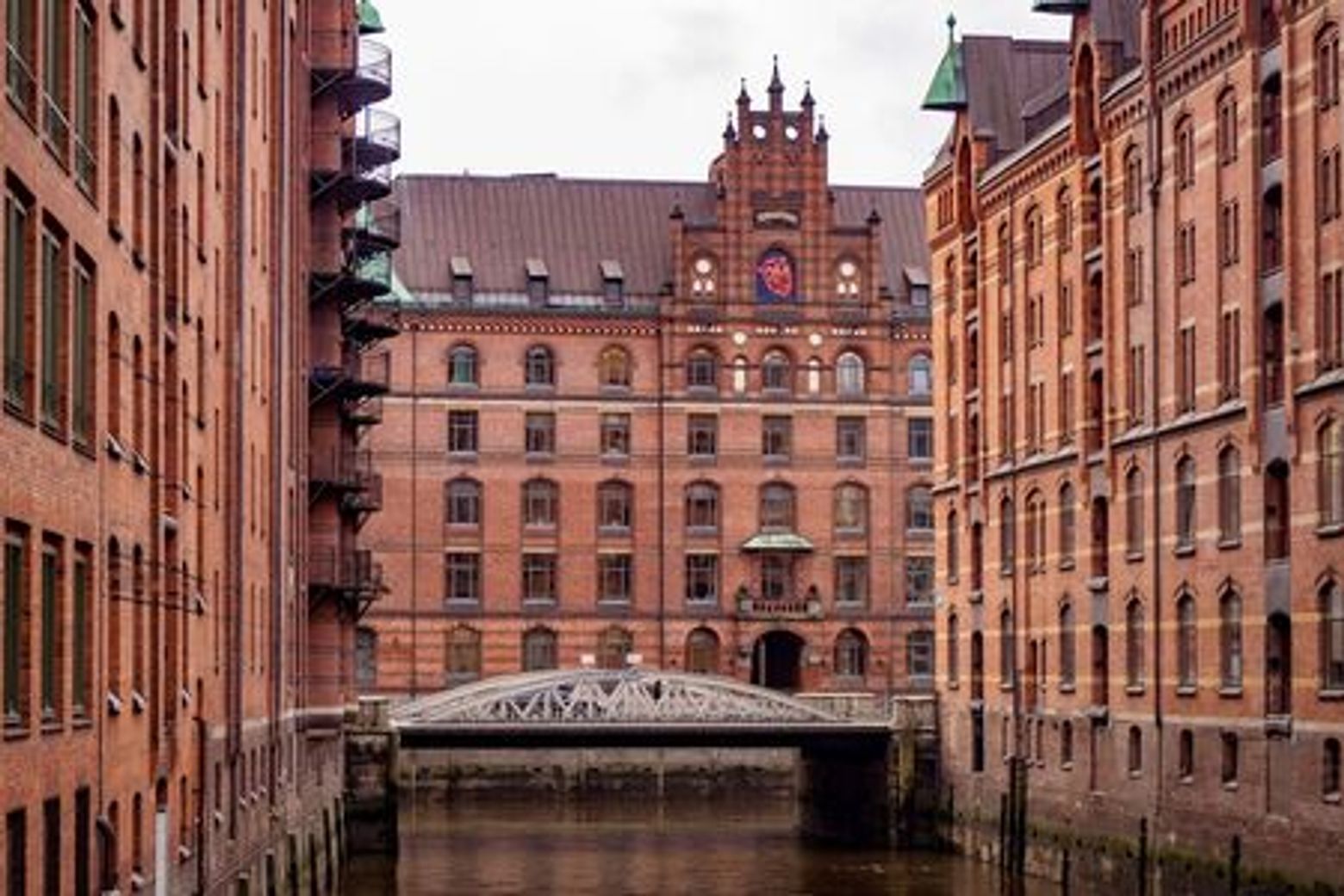 Hamburg: HafenCity &Elbe Riverside Audio Tour - photo 4