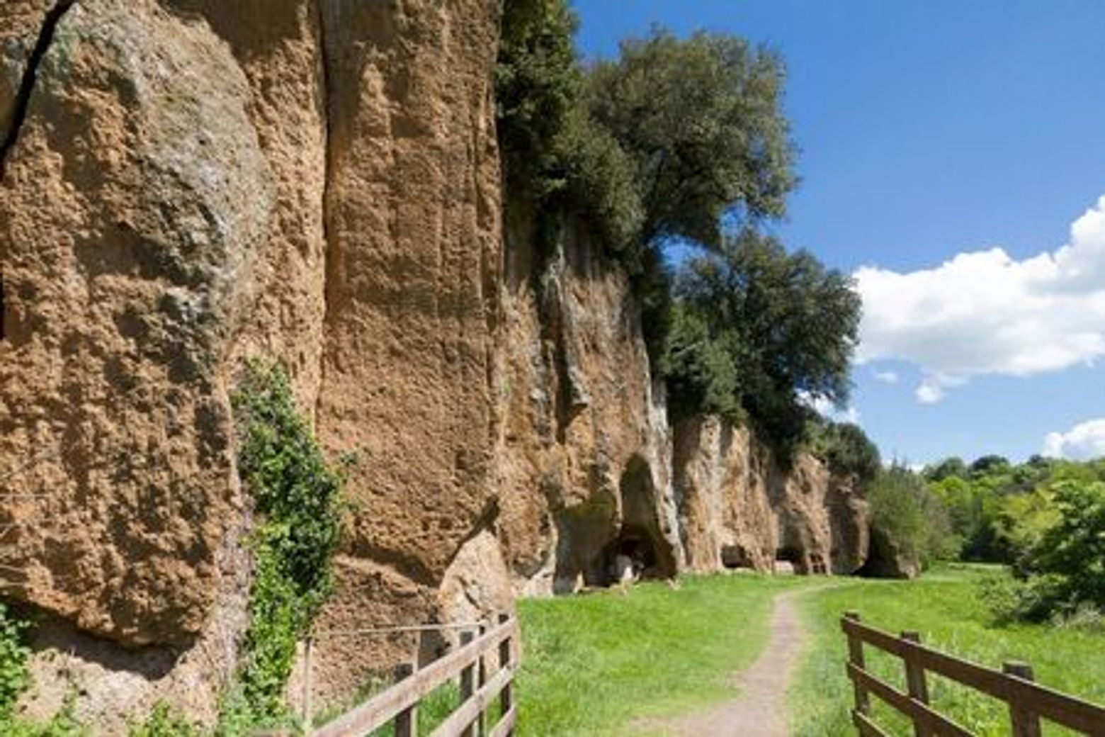Sutri Archaeological Park: Skip The Line Entry Ticket - photo 3