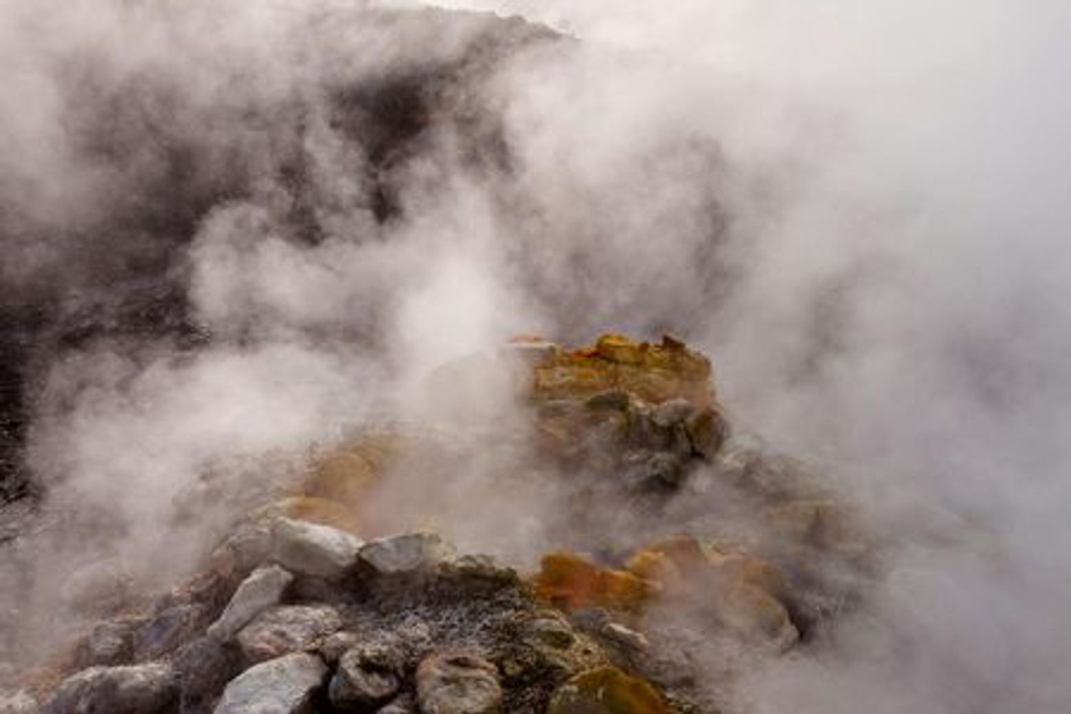 Vesuvius: Rountrip Transport from Pompeii + Skip The Line Entry - photo 3