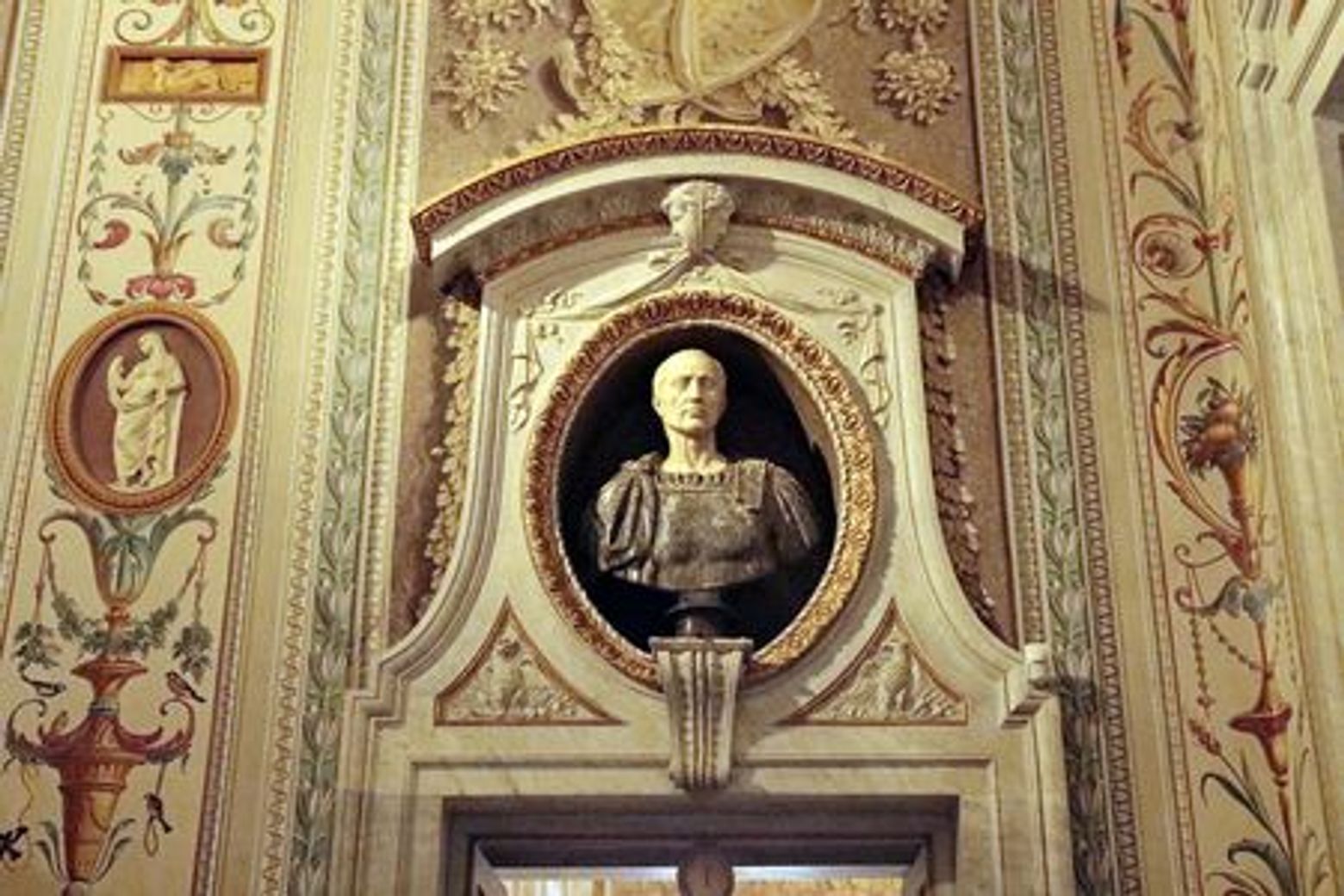 Borghese Gallery: Reserved Entrance - photo 4