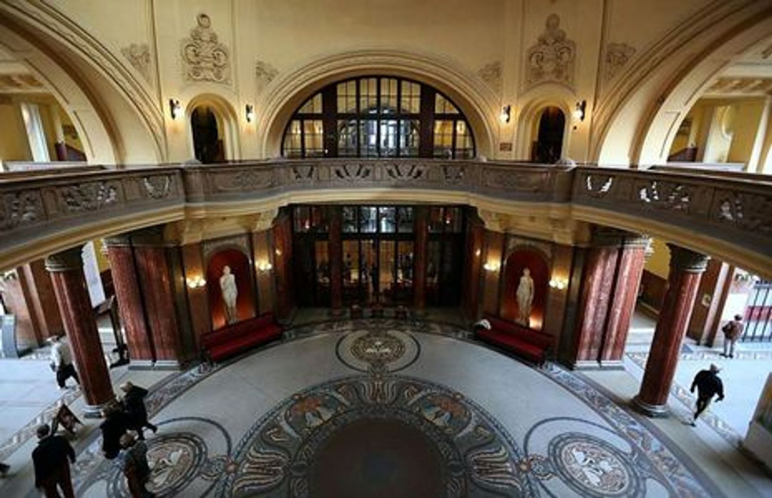 Gellért Spa: Full-Day Ticket + Complimentary Palinka Experience - photo 4