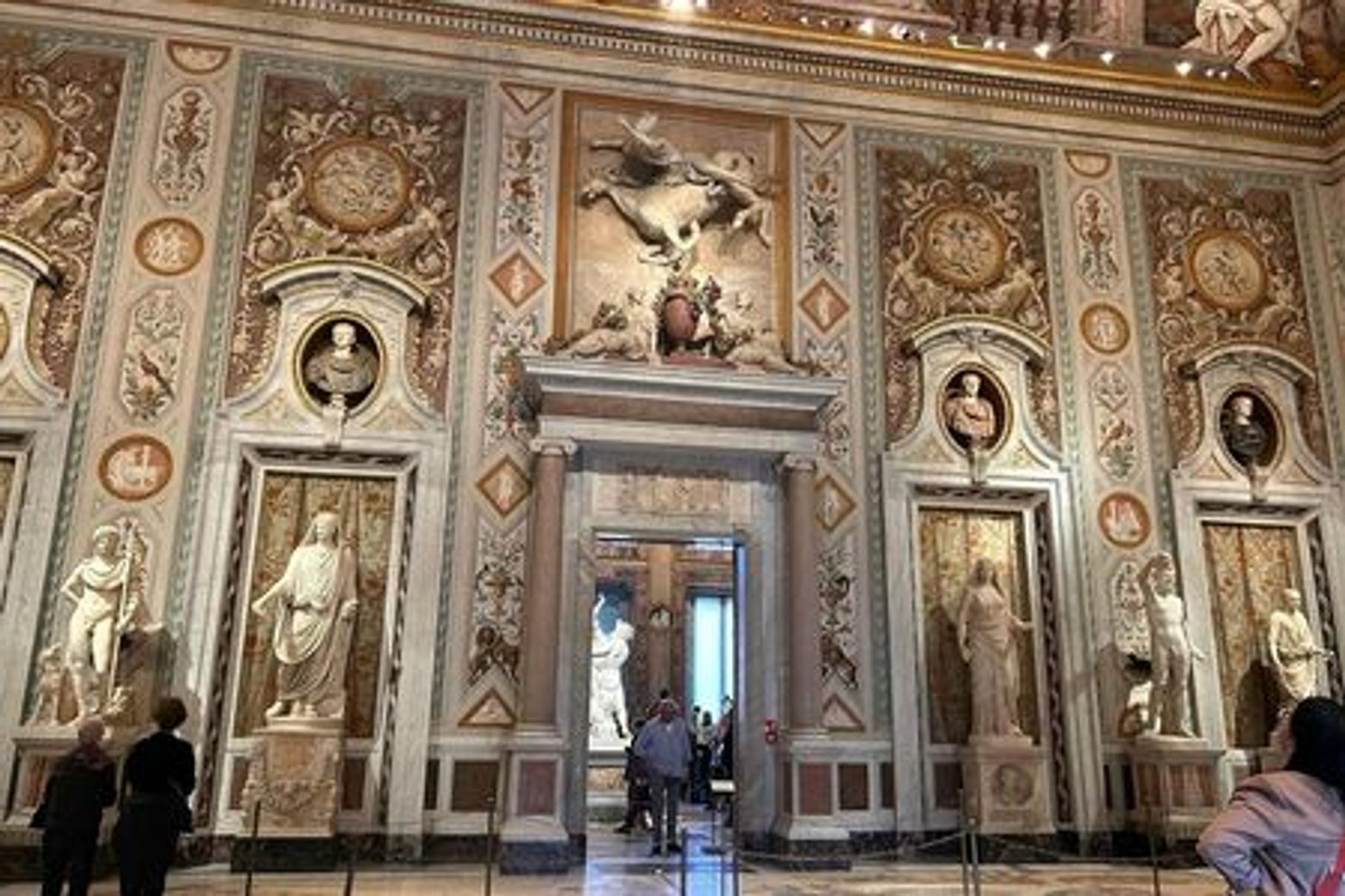Borghese Gallery: Reserved Entrance - photo 4