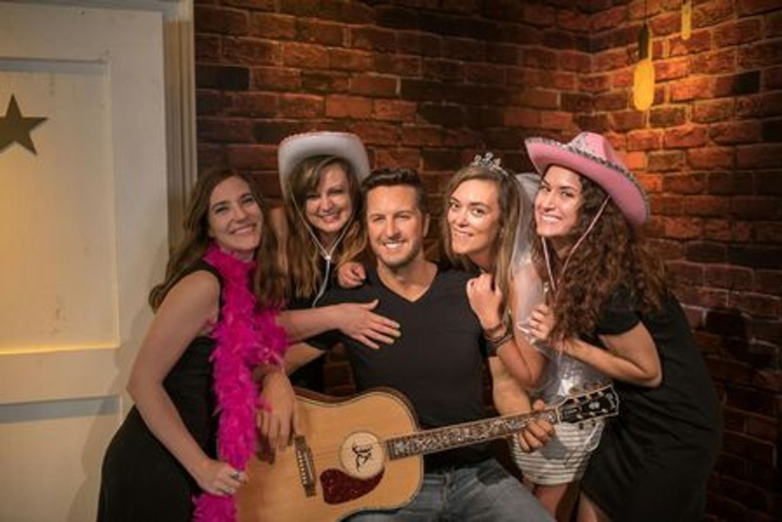 Madame Tussauds Nashville: Entry Ticket - photo 4