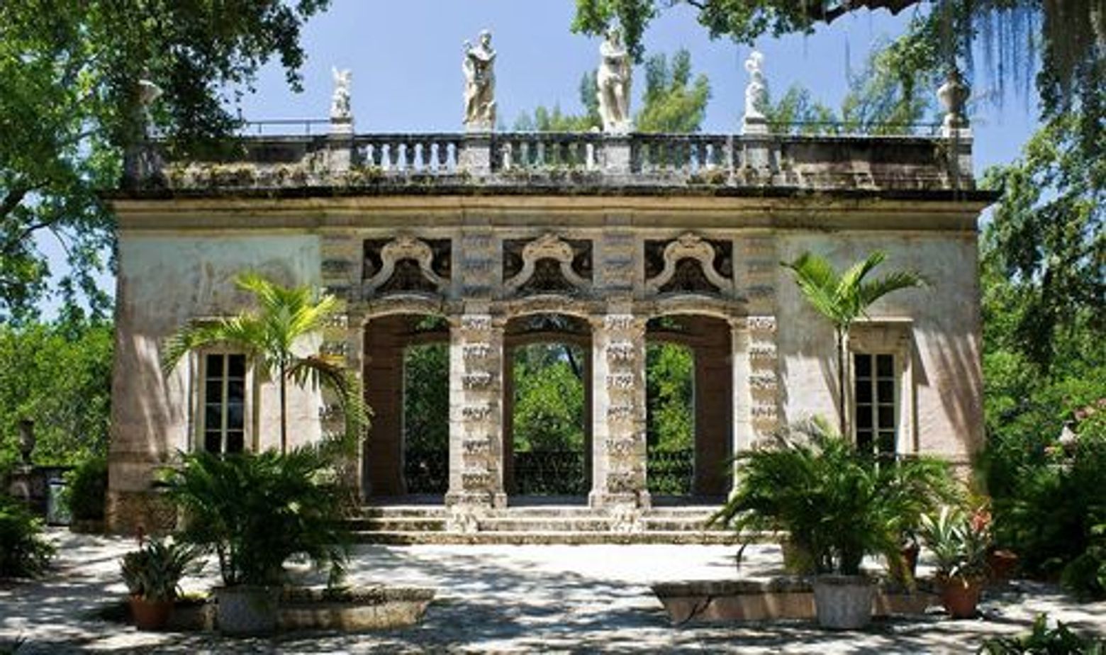 Vizcaya Museum & Gardens: Entry Ticket + Transport - photo 3