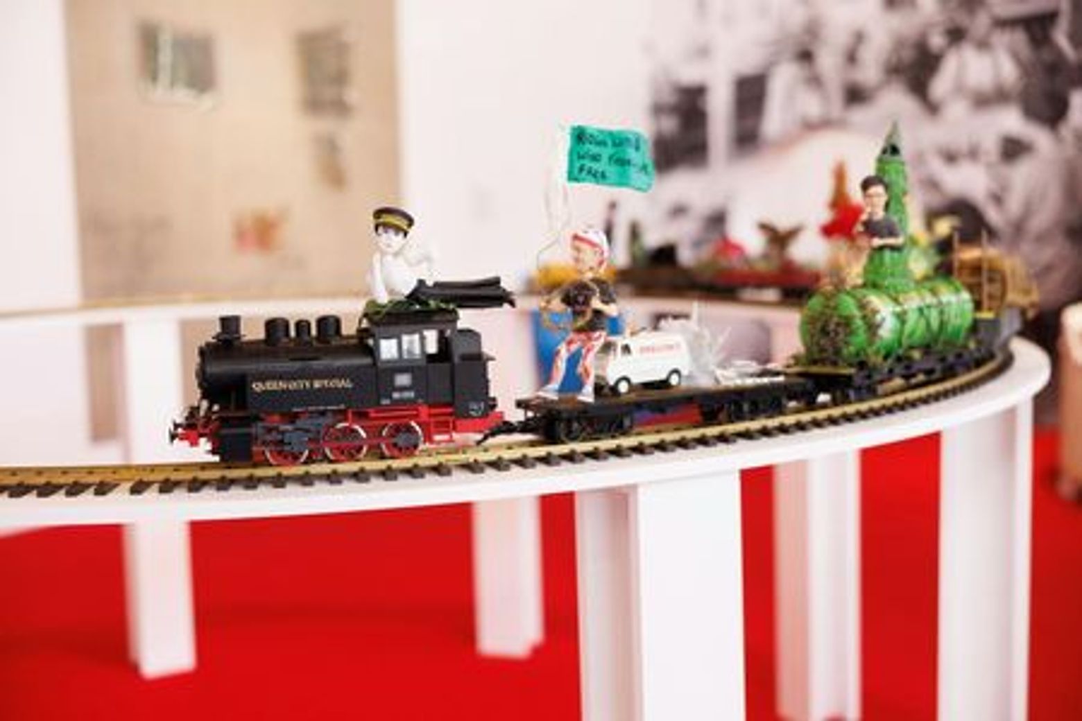 Hangar Y: Entry Ticket - photo 3