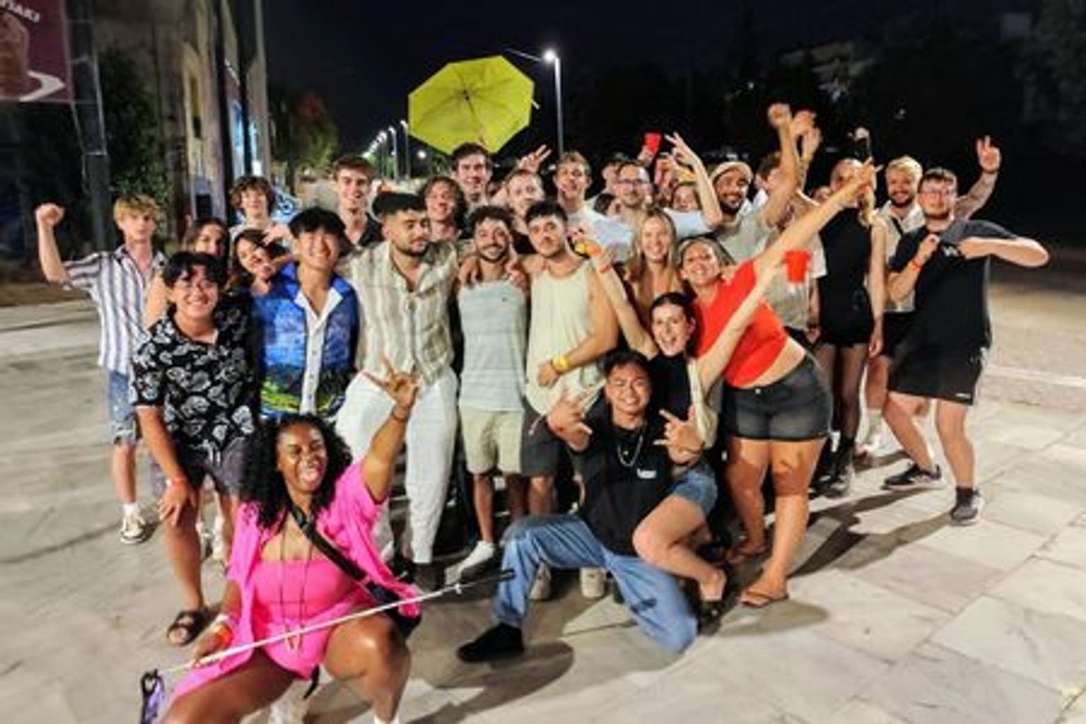 Athens: Pub Crawl + Unlimited Drinks + Nightclub Entry - photo 3