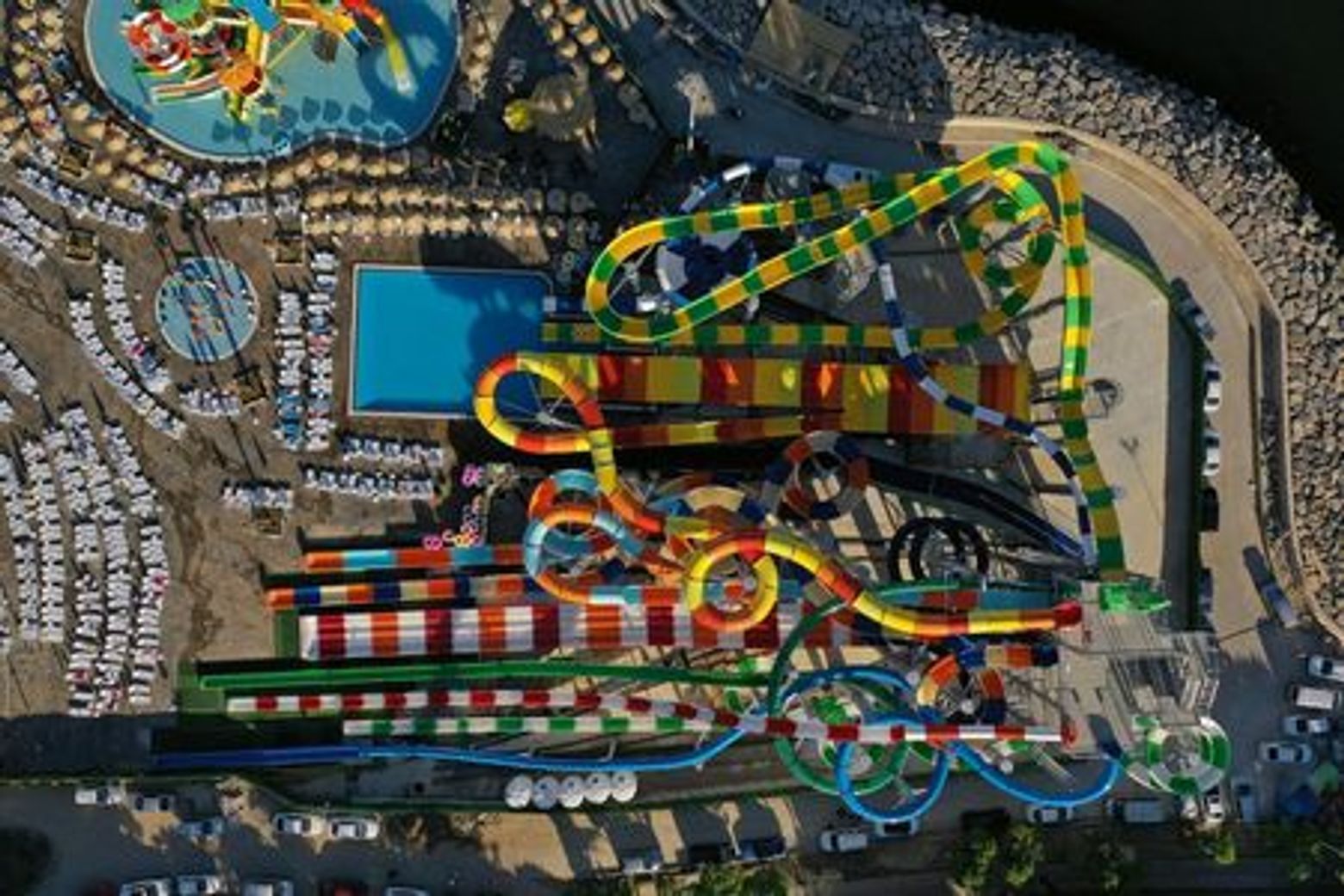 Viaport Marina Aquapark: Entry Ticket - photo 4