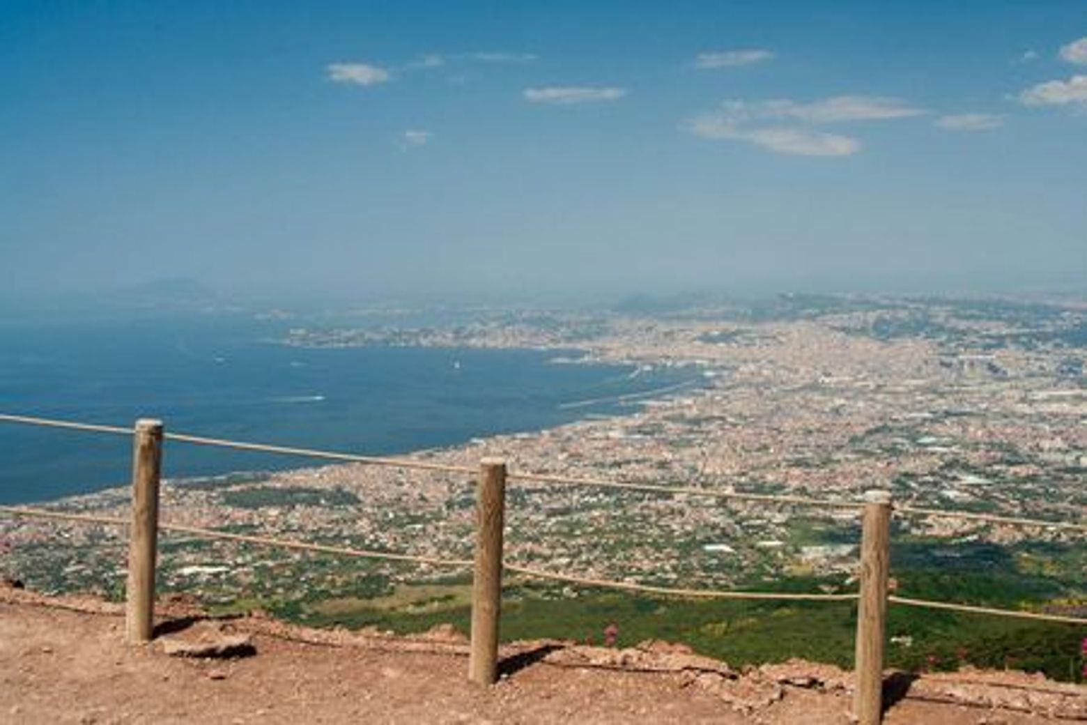 Pompeii, Herculaneum & Mount Vesuvius: Entry Ticket + Roundtrip from Naples - photo 3