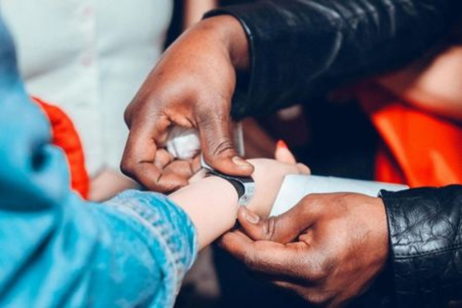 City Pub Crawl Krakow: Open Bar, VIP Entry, Welcome Shots - photo 3