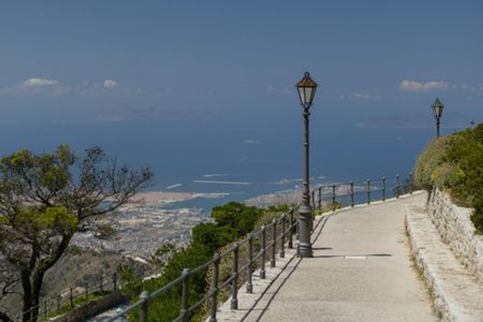 Erice: Historical Gems Unveiled Audio Tour - photo 4
