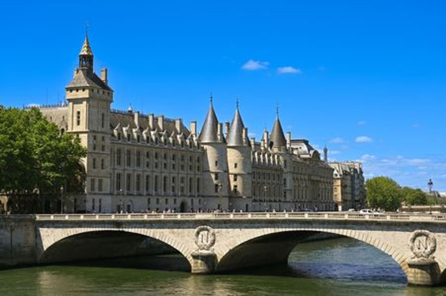 La Conciergerie & La Sainte-Chapelle Ticket & In-App Audio Tour - photo 3