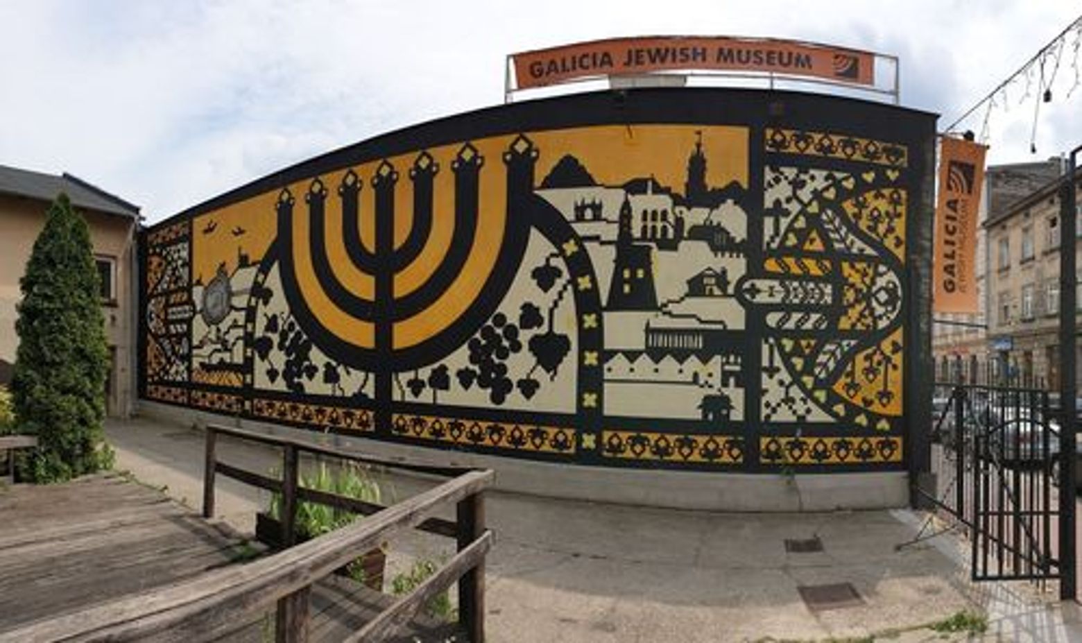 Krakow's Schindler's Factory & Jewish Ghetto Heritage Walk - photo 4