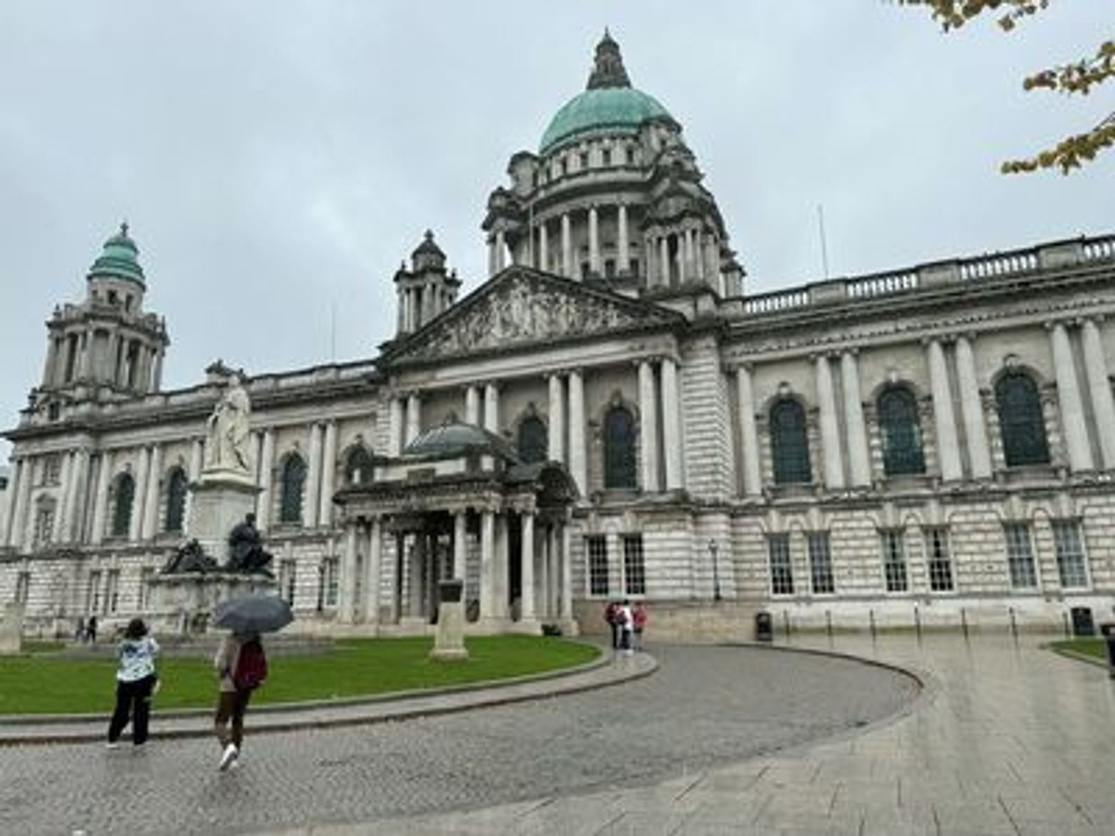 Belfast Sightseeing Tour with Titanic Belfast Ticket - photo 4