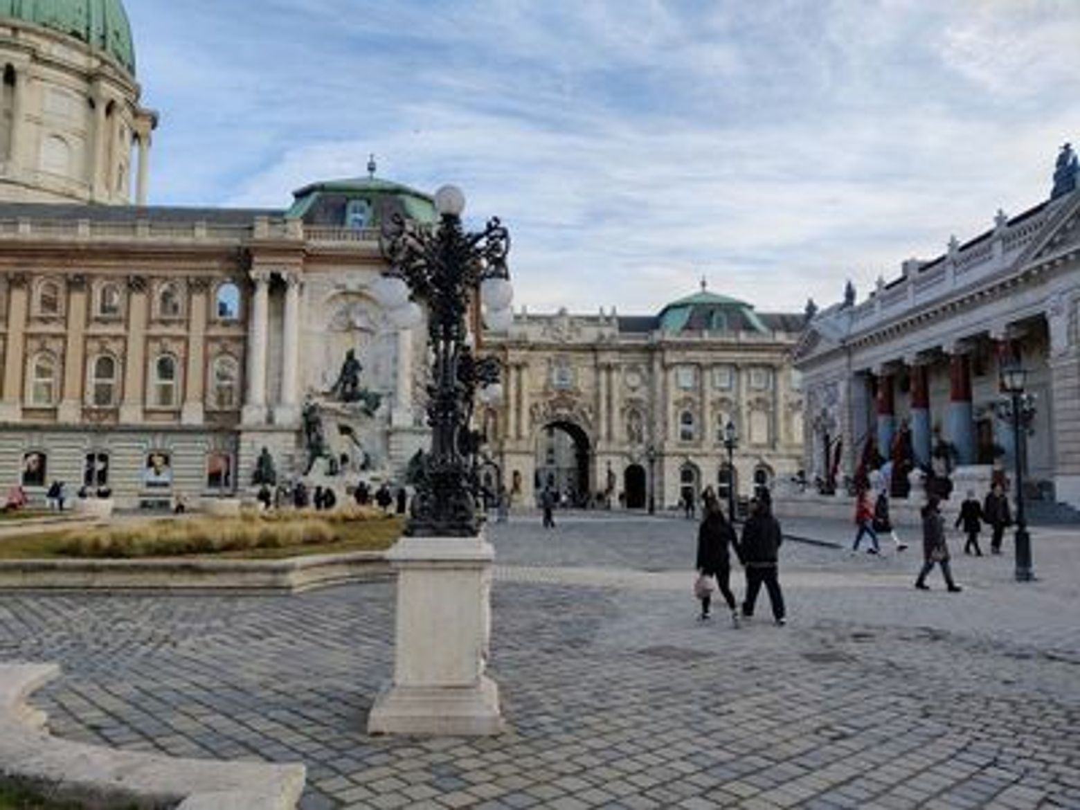 Budapest: Gothic Tales Audio Tour - photo 3