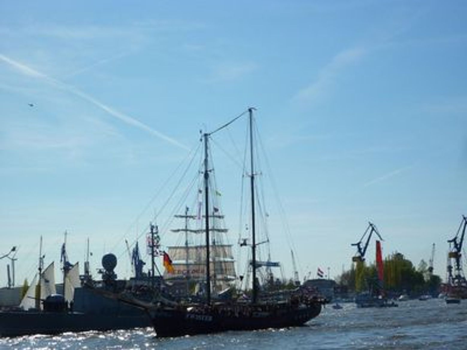 Uncover Maritime Charms: Hamburg Self-Guided Audio Tour - photo 3