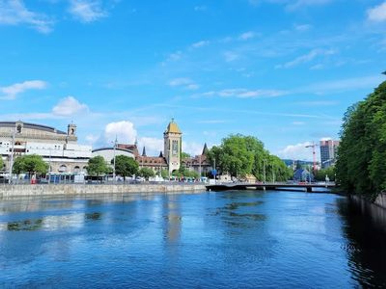 Zurich: Heritage Trails Audio Tour - photo 3