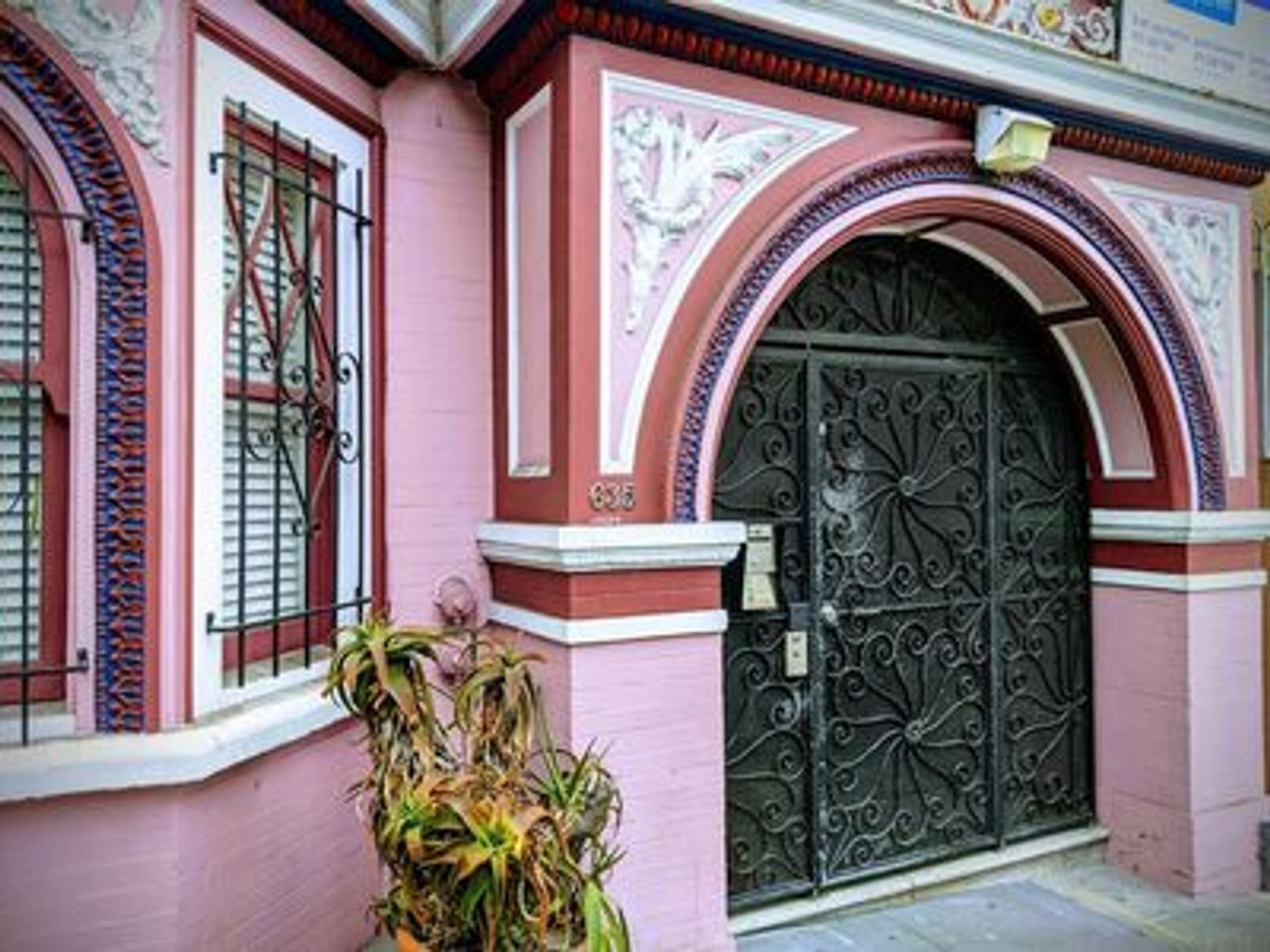 San Francisco: Haight-Ashbury District Audio Tour - photo 3