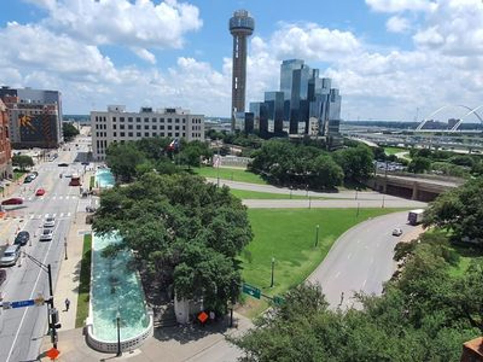 Dallas: JFK Tragedy Landmarks Audio Tour - photo 3