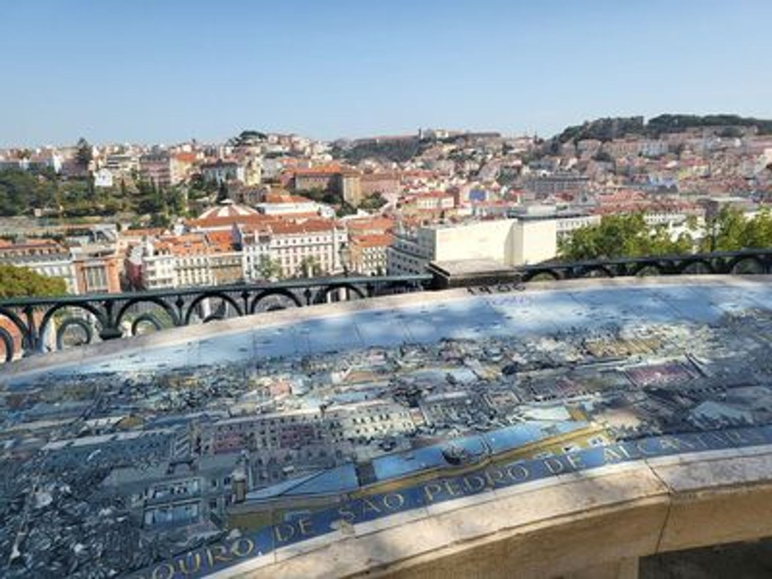 Lisbon: Historic Core Adventure Audio Tour - photo 4