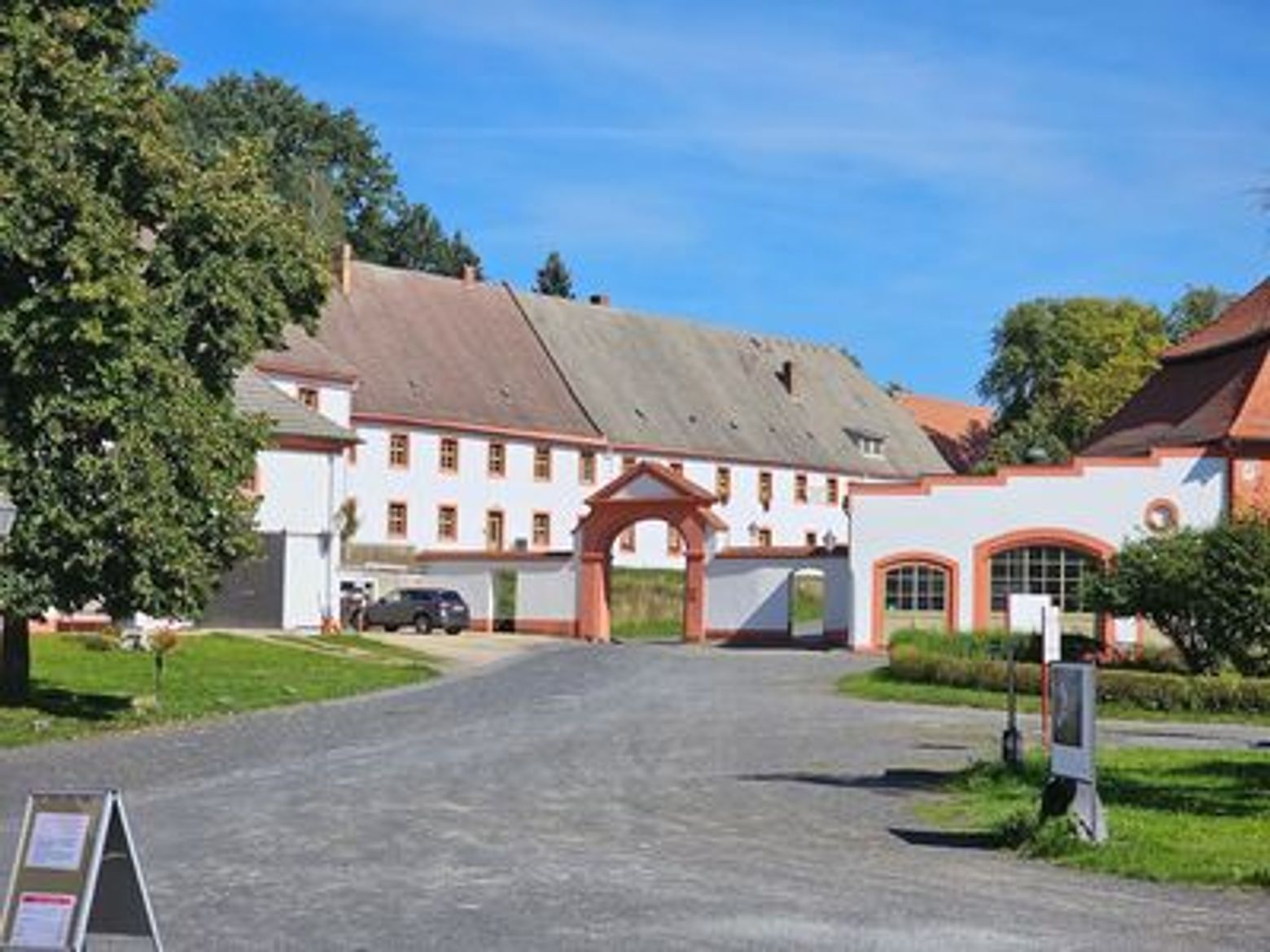 Görlitz: Architectural Time Travel Audio Tour - photo 4