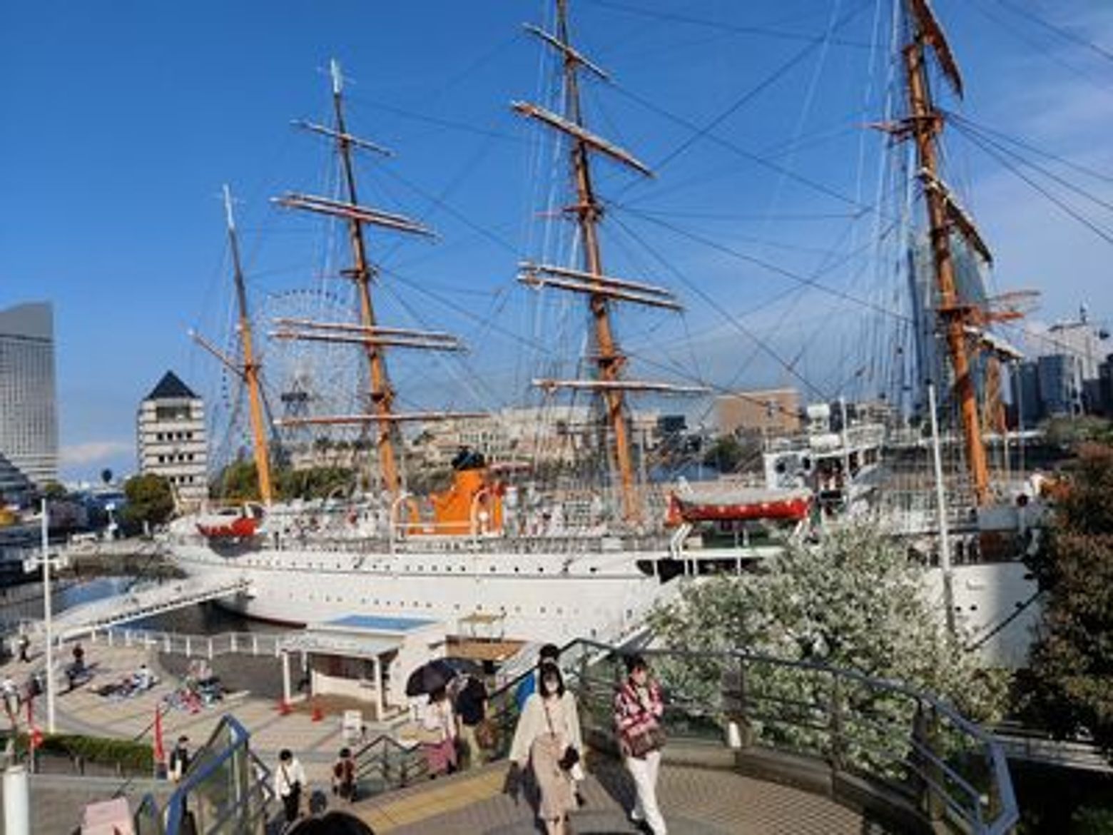Yokohama: Epochs & Tides Audio Tour - photo 4