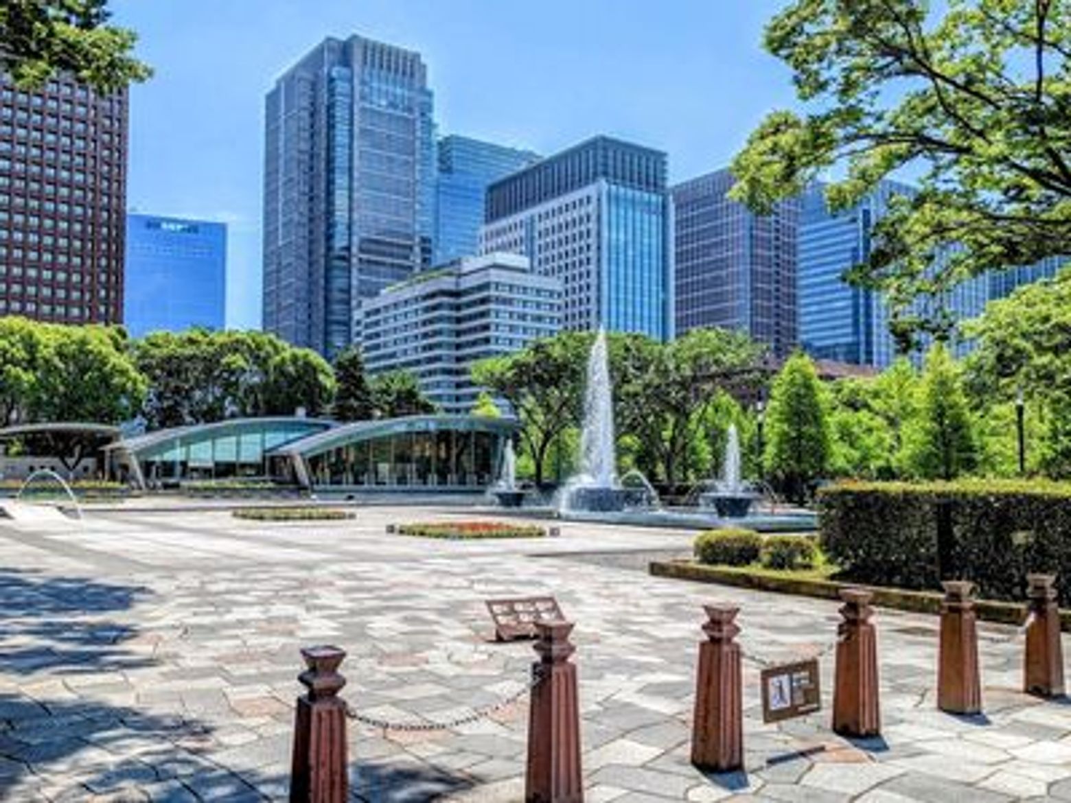 Tokyo: Imperial Echoes Audio Tour - photo 4