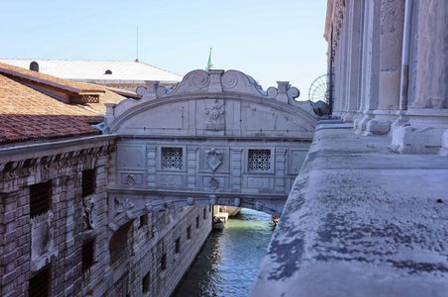 Discover Venice's Secrets: From Rialto Bridge to San Marco Square - photo 4